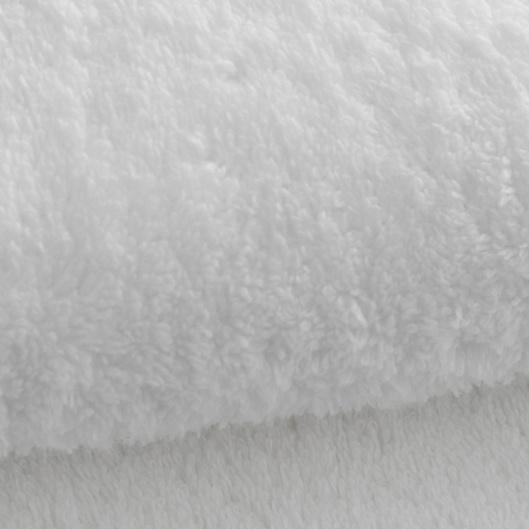 The Glow Club - 4 facial package 